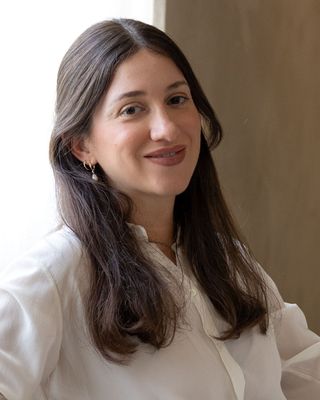 Photo of Virginia Alcalde Davis, Nutritionist/Dietitian, MA, LMHC, RDN , CD