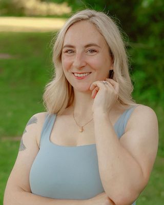 Photo of Teresa Kurth - Blackbird Nutrition Therapy, Nutritionist/Dietitian, MS, RD, LDN