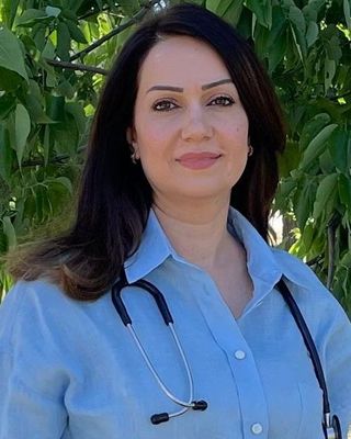 Photo of Halah Mohammed Baqer, Naturopath in North York, ON