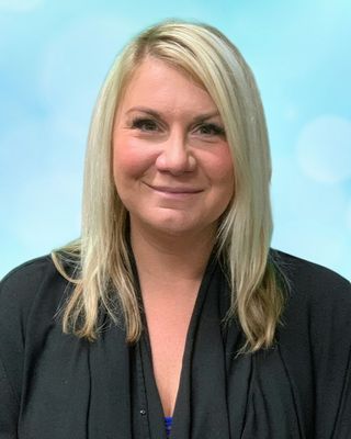 Photo of Laura Szondy, Nutritionist/Dietitian, RD, LD, CSOWM