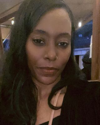 Photo of Valerie Henderson, Nutritionist/Dietitian, MS, RDN