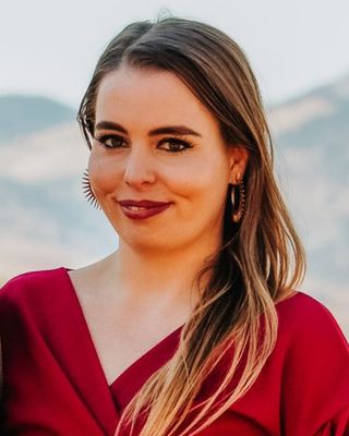 Photo of Alexandra Burns, Nutritionist/Dietitian, RD, LDN