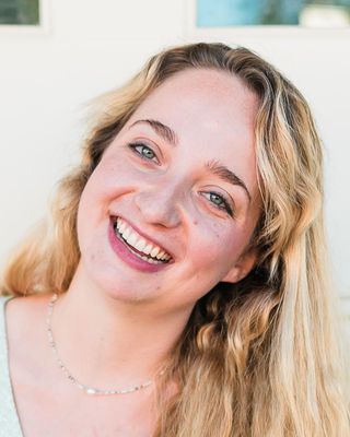 Photo of Sarah Diamond, Nutritionist/Dietitian, MS, MPH
