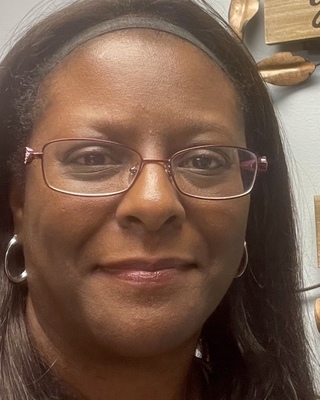 Photo of Laundra Andoh, Massage Therapist in Indianapolis, IN