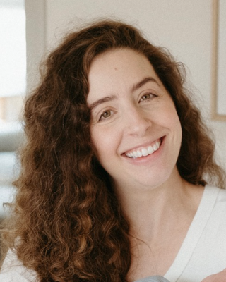 Photo of Alana Wiggs, Nutritionist/Dietitian, MS, RDN, LDN, CDCES