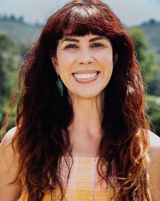 Photo of Amy Isabella Chalker, Nutritionist/Dietitian, RDN, CEDS