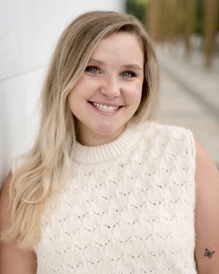 Photo of Emilee Young, Nutritionist/Dietitian in Arlington, VA