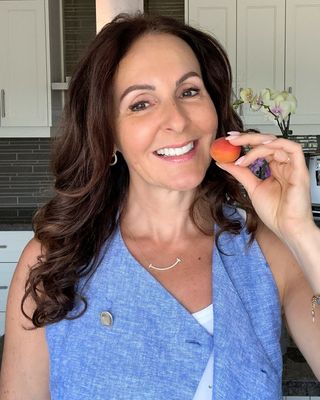 Photo of Nancy Bevilacqua, Nutritionist/Dietitian, MHSc, RD