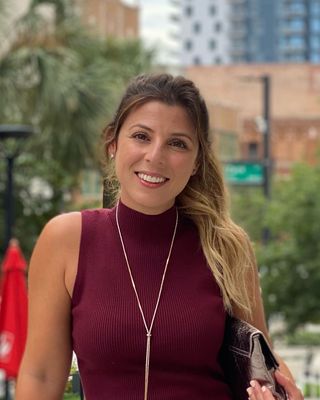 Photo of Olivia Davila - Liv Simply Nutrition, Nutritionist/Dietitian, RDN