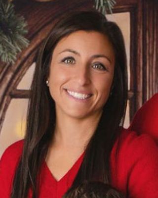 Photo of Alyse Albano, Nutritionist/Dietitian, RDN, MHC, MS