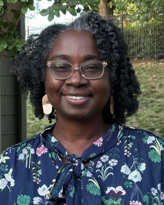 Photo of Sarah White, Nutritionist/Dietitian, MS, RDN, LDN