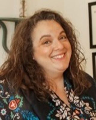 Photo of Linnette Johnson, Nutritionist/Dietitian, DCN, CNS, NBC-HWC, LDN