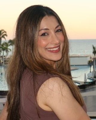 Photo of Ayah Muhsen, Nutritionist/Dietitian, MS, RD, LDN