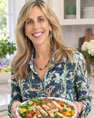 Photo of Lisa R. Young - Dr. Lisa Young Nutrition, Nutritionist/Dietitian, PhD, RDN, CDN, LDN