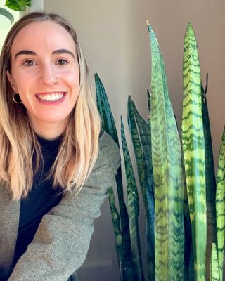 Photo of Kaitlyn Alongi, Nutritionist/Dietitian, MS, RDN, CDN