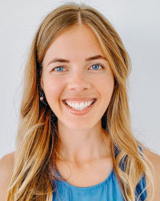 Photo of Libby Stenzel, Nutritionist/Dietitian, MPH, RDN, LD