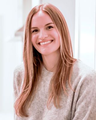 Photo of Caitlin Weis, Nutritionist/Dietitian in Charlottesville, VA