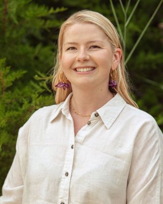 Photo of Candice Danielson, Nutritionist/Dietitian, MS, RDN, CSOWM