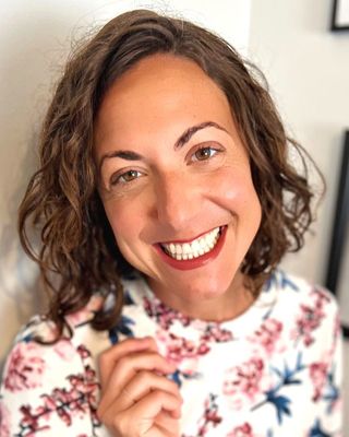 Photo of Crysta Pollitt, Nutritionist/Dietitian, MS, RD