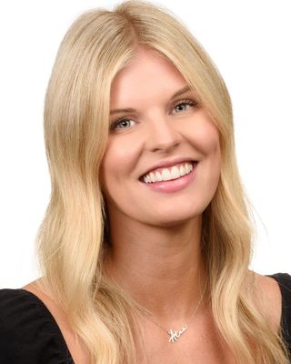 Photo of Alexandra Haggis, Nutritionist/Dietitian in Vancouver, BC