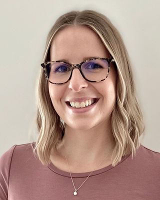 Photo of Catherine Pouliot, Nutritionist/Dietitian, MSc, RD/DtP, CDE/ÉAD