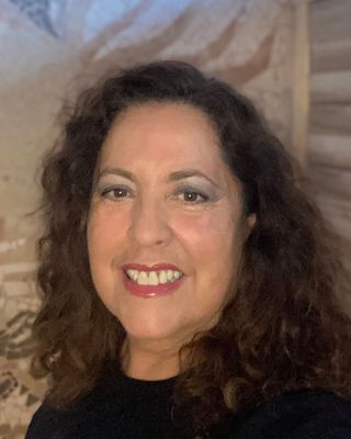Photo of Lynne Kasal, Massage Therapist, LMT, HHP, WATSU