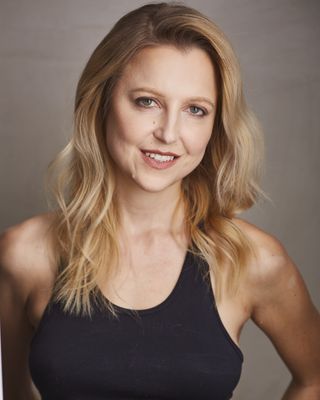 Photo of ISSA Nutritionist Emily Wolf in Los Angeles, CA