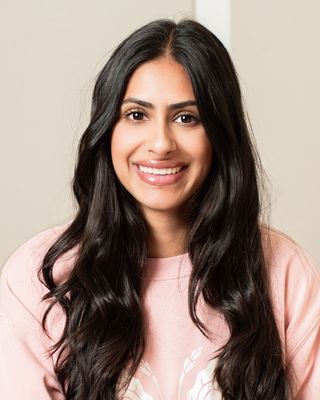 Photo of Maiya Ahluwalia, Nutritionist/Dietitian in Guelph, ON