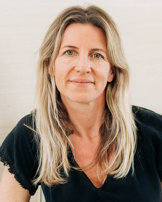 Photo of Kate Gust, Acupuncturist [IN_LOCATION]