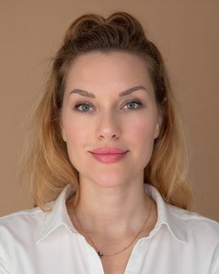 Photo of Lina Y - Massage and Stretching , Massage Therapist