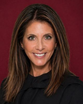 Photo of Lauren Cohen, Nutritionist/Dietitian, MS, RDN