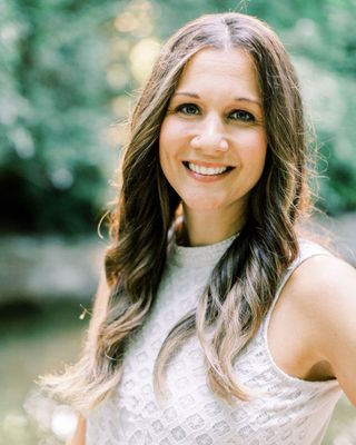 Photo of Elissa Crawford Navarrete, Nutritionist/Dietitian, MA, MS, LPC, CNS-c