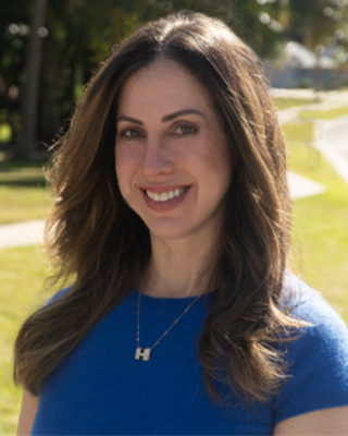 Photo of Heather Levine, Nutritionist/Dietitian, RD, LDN, CNSC