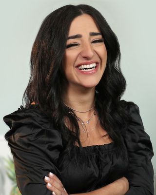 Photo of Shanon Ruth Safi, Nutritionist/Dietitian [IN_LOCATION]