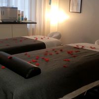 Gallery Photo of Couples Massage