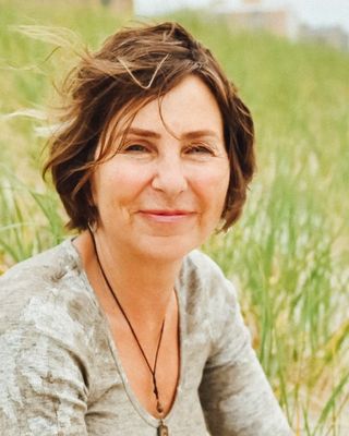 Photo of Kim Raring, Nutritionist/Dietitian, MS, RD