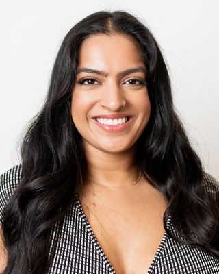 Photo of Anika Dhalla, Nutritionist/Dietitian in Mississauga, ON